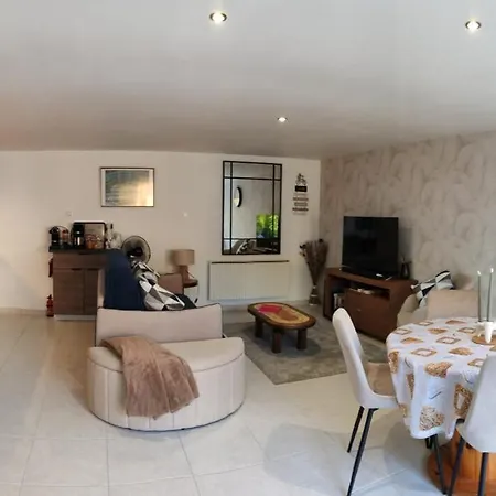 Holiday home Celies Country Blaru
